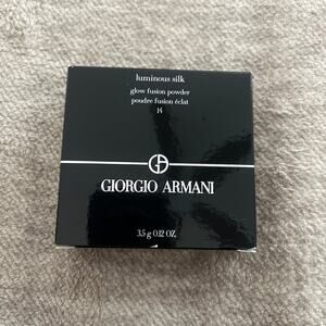 giorgio armani luminous silk glow fusion powder
